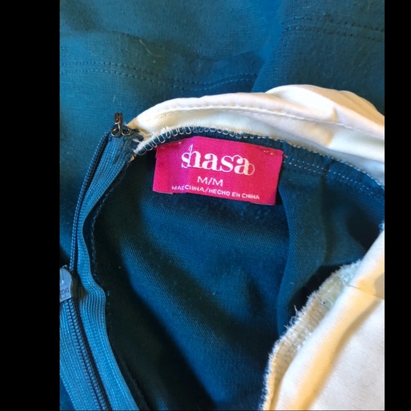 Mini dress - Picture 3 of 4